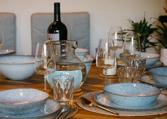 Salthouse Portugal - Stylish Duplex Apartment